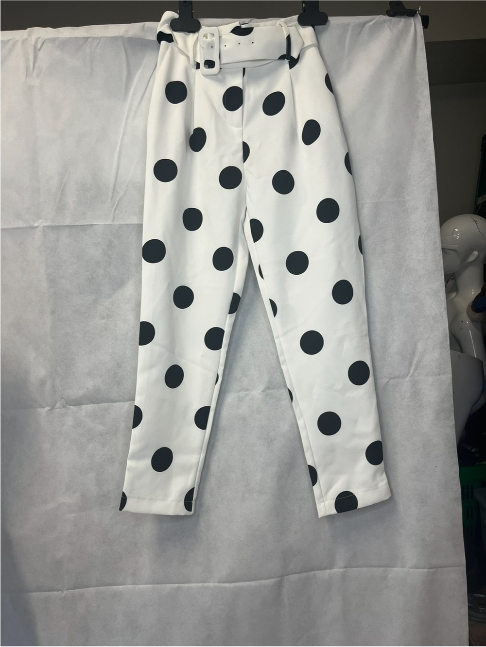 Polkas dots pants size Medium
